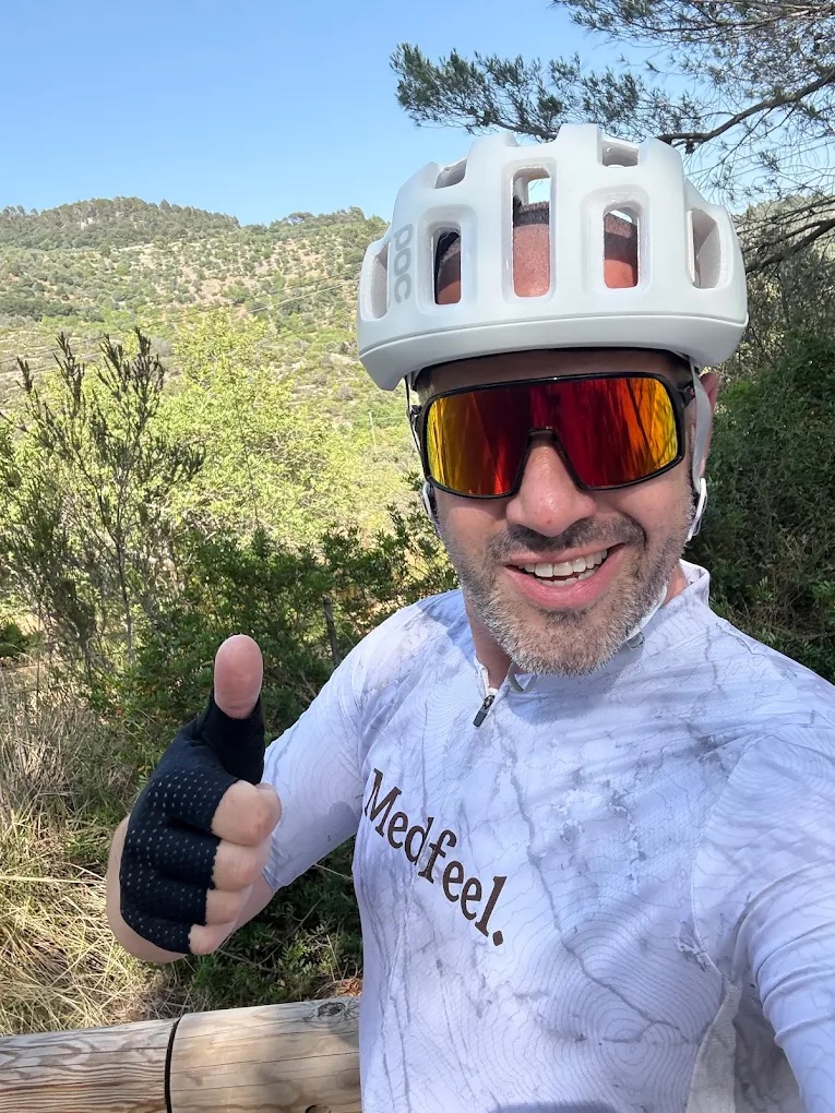 Cycling wine tour